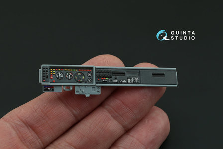 Quinta Studio QD35003 - Kamaz 5350 Mustang  3D-Printed &amp; coloured Interior on decal paper - 1:35