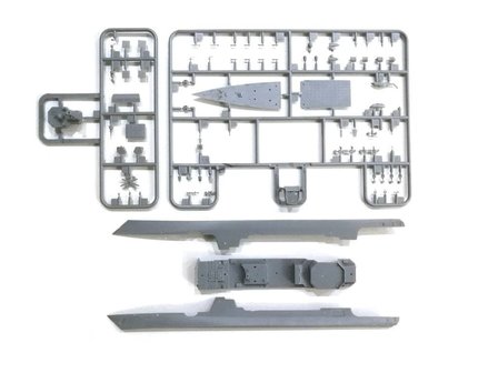 DreamModel DM70017 - Chinese Navy Destroyer Type 052DL - 1:700