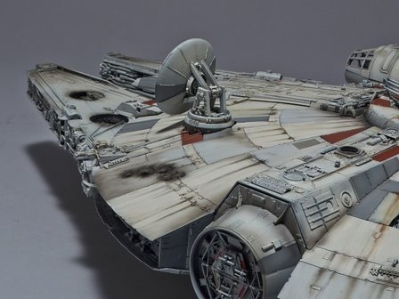 Bandai/Revell 01206 - Millennium Falcon &quot;Perfect Grade&quot; - 1:72