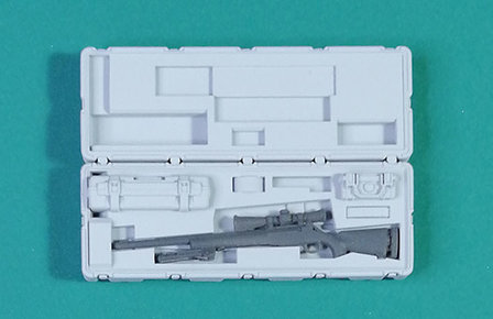 Eureka XXL E-075 - Modern US Army PELICAN&trade; M24 Rifle Case with M24 Sniper Weapon System  - 1:35
