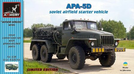Armory M72302 - APA-5D soviet airfield starter on Ural-375D, Ural-4320 chassis - 1:72