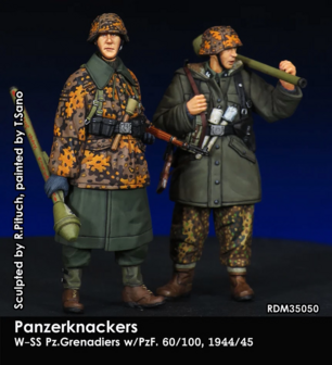 RDM35050 - W-SS Panzerfaust team, 1944-45 (Panzerknackers)  - 1:35 - [RADO Miniatures]