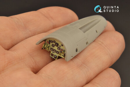 Quinta Studio QD48209 - Arado Ar 68 E/F 3D-Printed &amp; coloured Interior on decal paper (for Roden kit) - 1:48