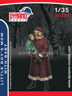 Dynamo Models  35030 - Little Boy&#039;s Mom With Baby - 1:35