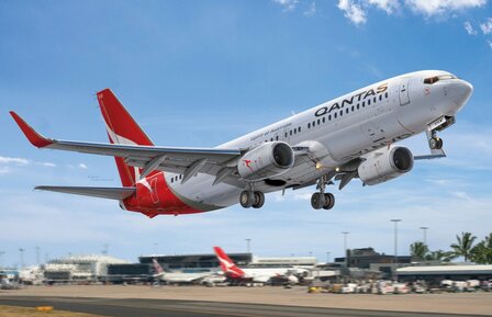 BPK 7218 - Boeing 737-800 Qantas Airways - 1:72