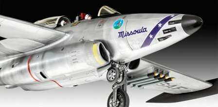 Revell 05650 - Gift Set - Northrop F-89 Scorpion 75th Anniversary - 1:48
