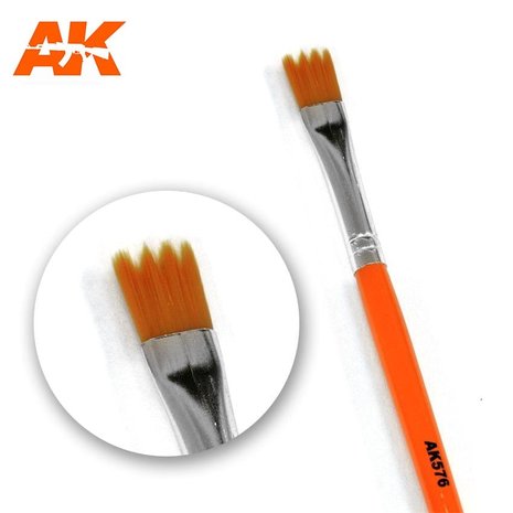 AK576 - Saw Shape Weathering Brush - [AK Interactive]