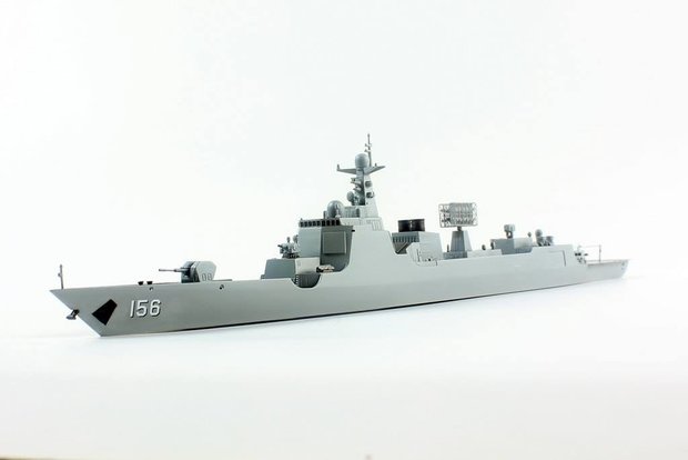 DreamModel DM70017 - Chinese Navy Destroyer Type 052DL - 1:700