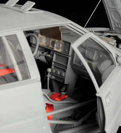 Italeri 4709 - Lancia Delta HF Integrale 16V - 1:12