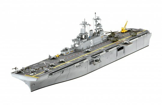 Revell 05178 - US Navy Assault Carrier WASP CLASS - 1:700 