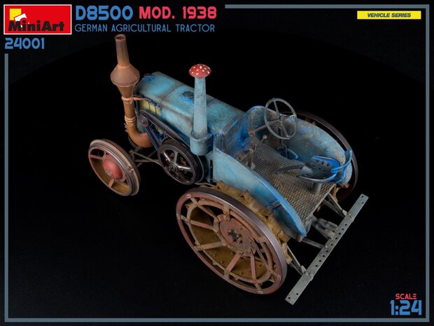 MiniArt 24001 - German Agricultural Tractor D8500 Mod. 1938 - 1:24