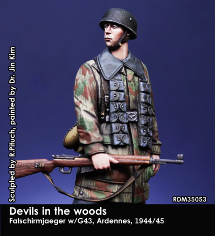 RDM35053 - Falschirmjaeger w/G43, Ardennes 1944/45 (Devils in the woods)  - 1:35 - [RADO Miniatures]