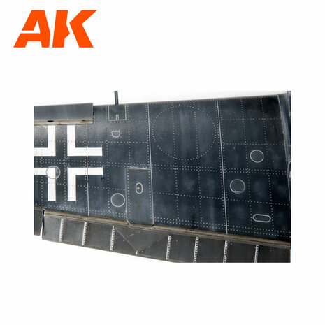 AK12019 - Paneliner Light Grey - [AK Interactive]