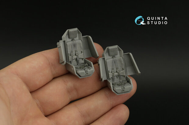Quinta Studio QD+35106 - AH-64D 3D-Printed & coloured Interior on decal paper (Takom)  (with 3D-printed resin parts) - 1:35