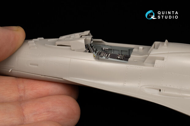 Quinta Studio QDS-48012 - Mitsubishi F-2A 3D-Printed & coloured Interior on decal paper (for Hasegawa kit) - Small Version - 1:48