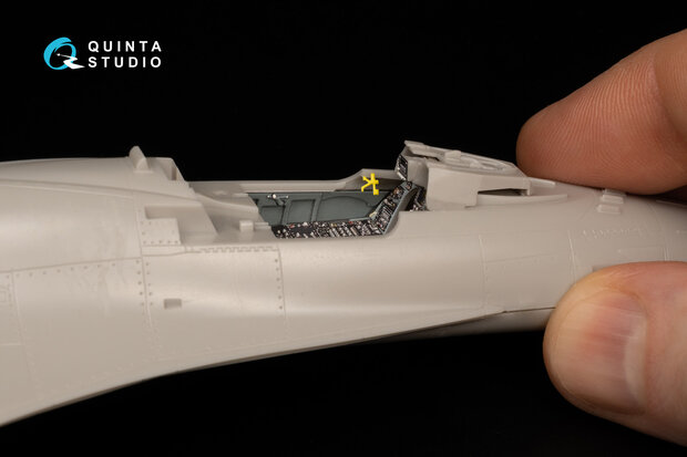 Quinta Studio QD48012 - Mitsubishi F-2A 3D-Printed & coloured Interior on decal paper (for Hasegawa kit) - 1:48