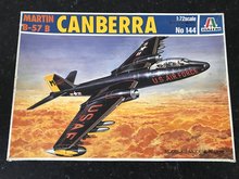 Italeri  144 - Martin B-57B Canberra - 1:72