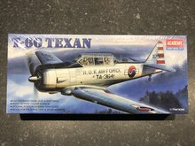 Academy 1662 / FA162 - T-6G Texan - 1:72