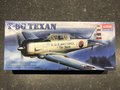 Academy-1662-FA162-T-6G-Texan-1:72