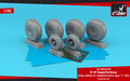 Armory-AW48349-B-29-Superfortress-early-production-wheels-w--weighted-tyres-type-c-(GS)-&amp;-PE-hubcaps-1:48