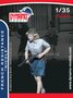 Dynamo-Models--35009-French-Resistance-Nicole-1:35